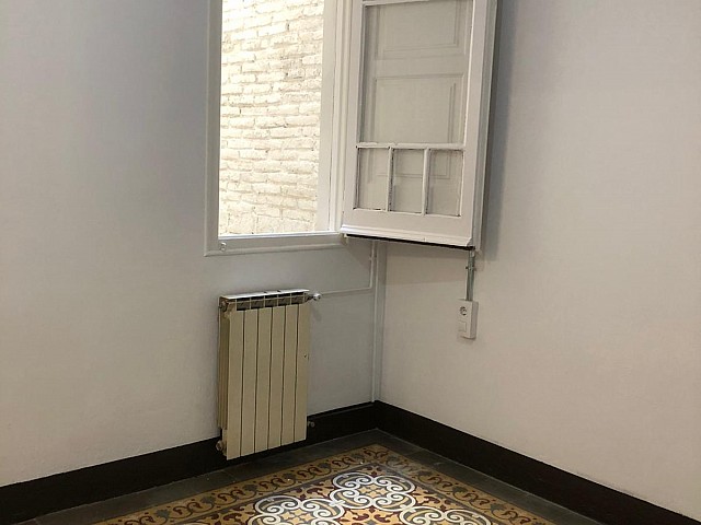 Hermoso Piso en Calle Roselló (Peatonal)