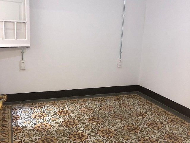 Hermoso Piso en Calle Roselló (Peatonal)