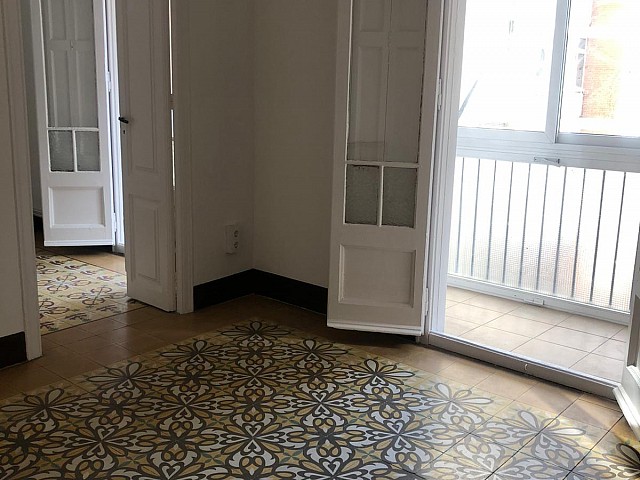 Hermoso Piso en Calle Roselló (Peatonal)