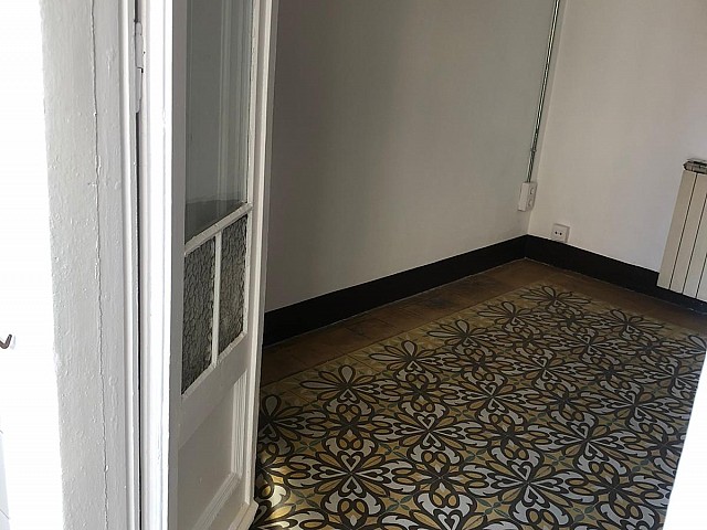 Hermoso Piso en Calle Roselló (Peatonal)