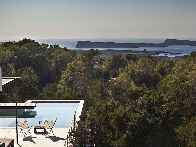 Excepcional villa de estilo contemporáneo en Ibiza