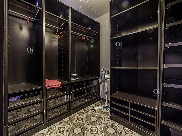 comprar piso en born Barcelona