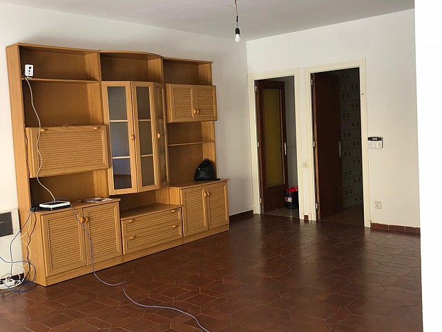  VERY SPACIOUS AND DIAPHANE APARTMENT FOR SALE IN ARENYS DE MAR
