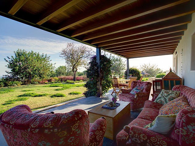 Fantastische ibizenkische Villa in der Nähe von Cala Nova, Ibiza zu vermieten