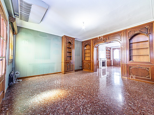 Gran Piso Modernista (1920) en el centro de l'Eixample en Barcelona.