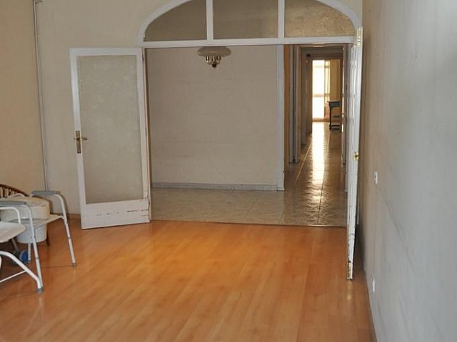 b425fd81 0f50 4b51 959f fa9bf1b818bd