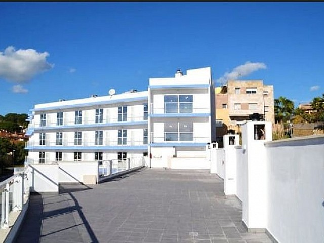 Hotel en venta en Canet de Mar (32)