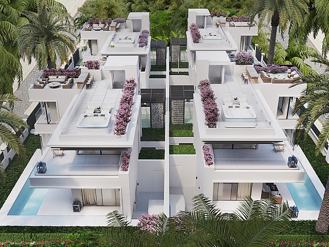Villa moderna en venta en Río Verde Playa, Marbella