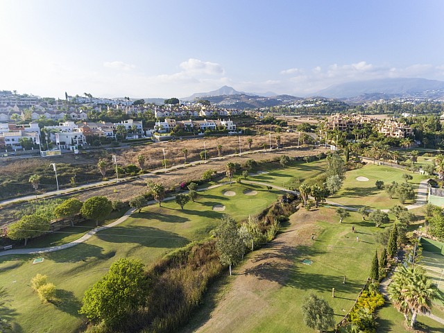 Apartamento junto al campo de Golf en Estepona, Málaga