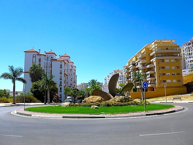 Maravilloso apartamento en venta en 1ª linea de playa en Estepona