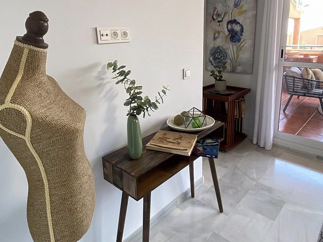 Fabuloso apartamento en venta en primera linea de playa. Estepona