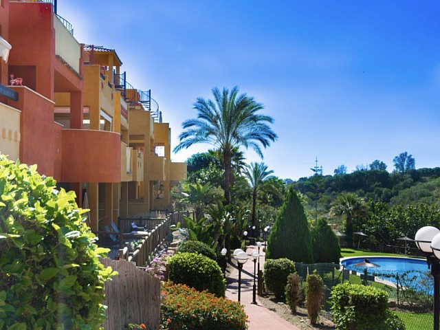Apartamento en venta en La Reserva de Marbella, Marbella.
