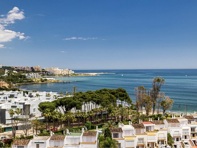 Impresionante Ático Duplex en Estepona, Málaga, España