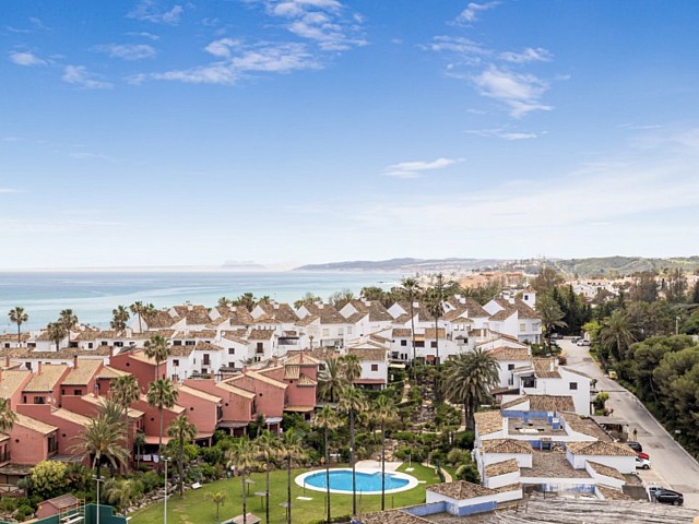 Impresionante Ático Duplex en Estepona, Málaga, España