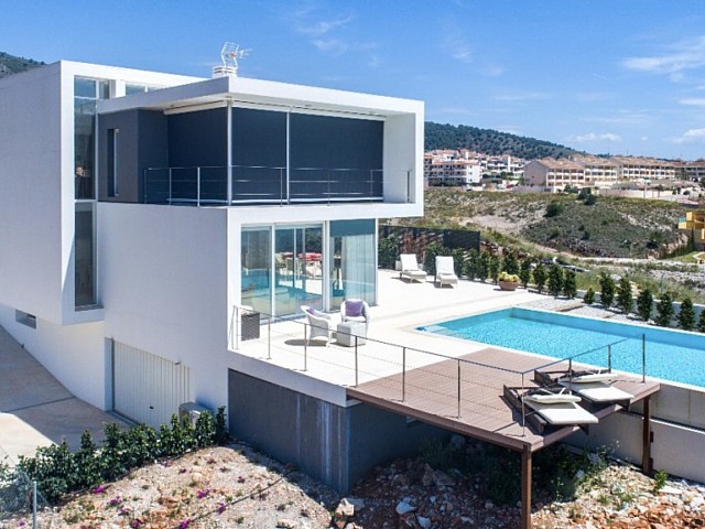 Lujosa Villa en venta en Benalmádena, Málaga, España