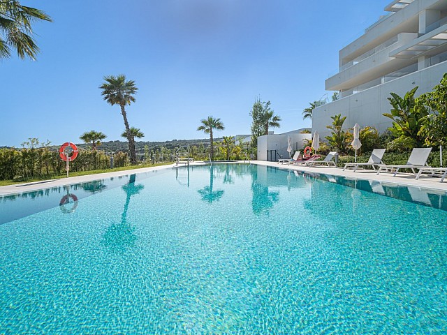 Magnifico apartamento en venta en Estepona Golf, Bahía Dorada. Estepona. Málaga