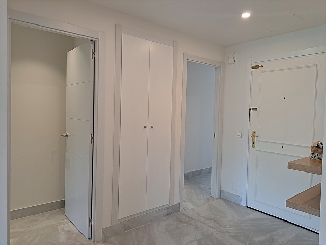 Apartamento a estrenar en venta en la Urb. Presidente en Estepona. Malaga