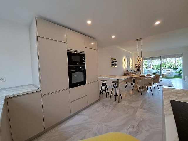 Apartamento a estrenar en venta en la Urb. Presidente en Estepona. Malaga