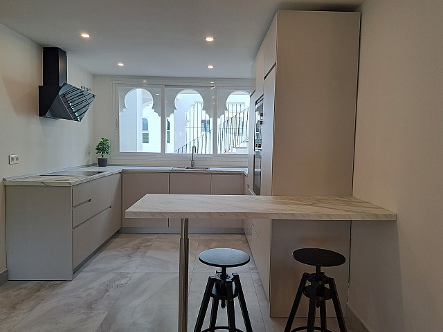 Apartamento a estrenar en venta en la Urb. Presidente en Estepona. Malaga