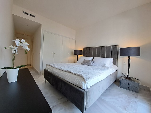 Apartamento a estrenar en venta en la Urb. Presidente en Estepona. Malaga