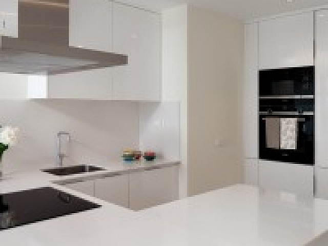 Apartamento de Lujo en Estepona, Málaga, España