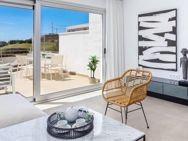 B1 Green Golf townhouses Estepona Salon Jul 2019