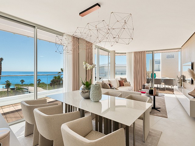 Apartament de Luxe en venda a Primera Linea de Mar, Estepona, Màlaga, Espanya