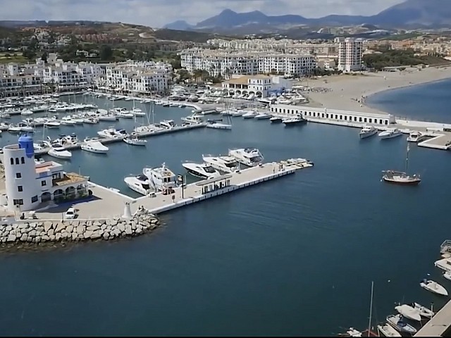 Magnifico Apartamento en venta en Estepona, Málaga