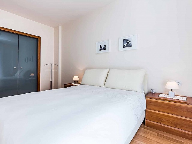 Geräumiges Schlafzimmer Luxus-Küche des fantastischen Penthouse zum Verkauf in der Rambla del Poblenou in Barcelona