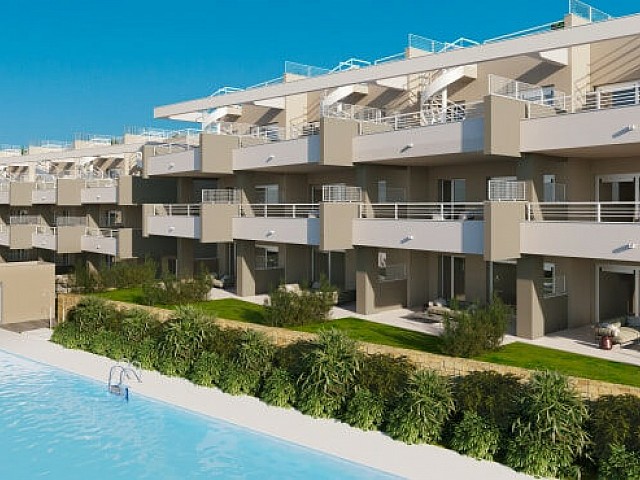  Apartamento de Lujo en Estepona Golf, Malaga, España