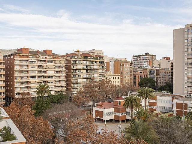 Beautiful duplex for sale in les Corts