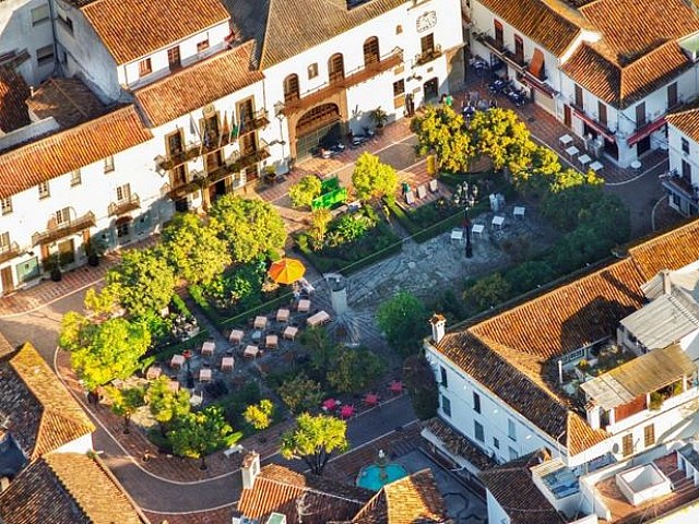 Complejo de Apartamentos - Hotel en venta en Marbella - Málaga