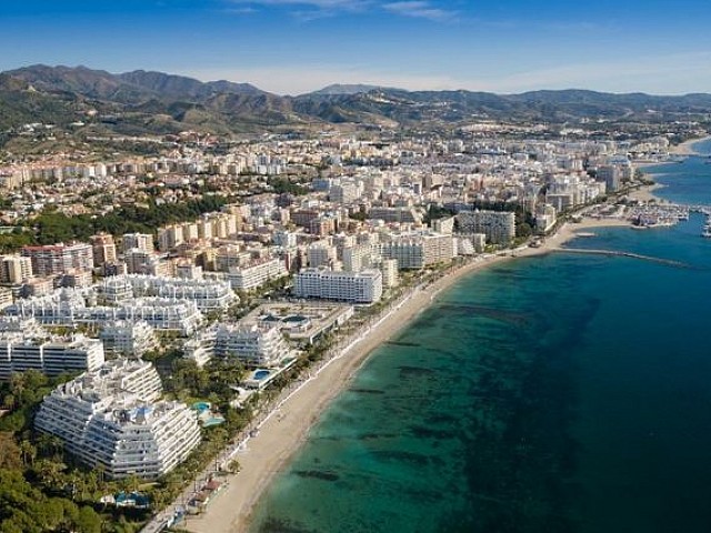 Apartmentkomplex - Hotel zum Verkauf in Marbella - Málaga