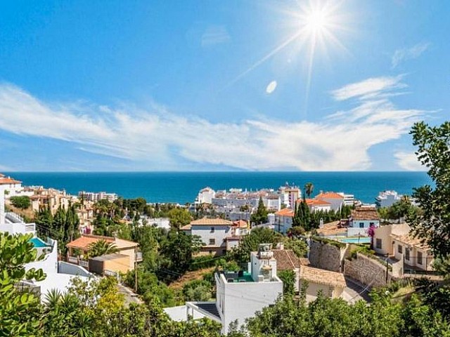 Tourist complex for sale - Hotel for sale in Fuengirola - Málaga
