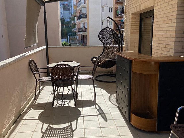 To rent holiday apartment in Lloret de Mar with sea views 