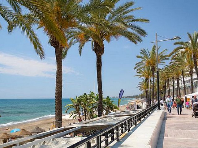 Holiday Complex for sale - Hostel for sale in Marbella - Málaga