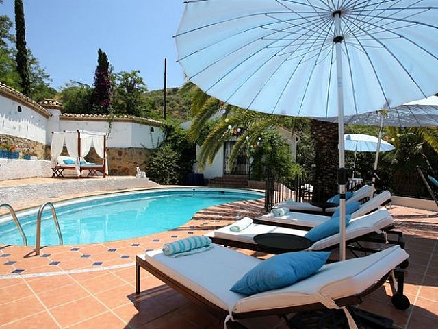 Guest House - Bed and Breakfast for sale in Marbella - Málaga