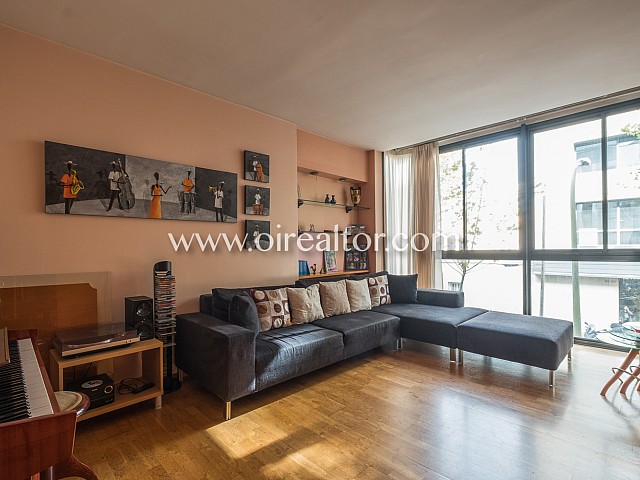 Квартира на продажу в Вила Олимпика