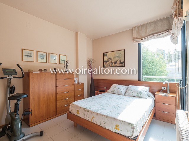 Квартира на продажу в Вила Олимпика