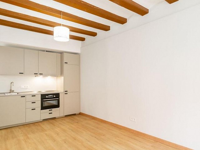 Vivienda en el centro histórico de Barcelona en venta
