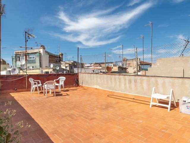 Vivienda en el centro histórico de Barcelona en venta
