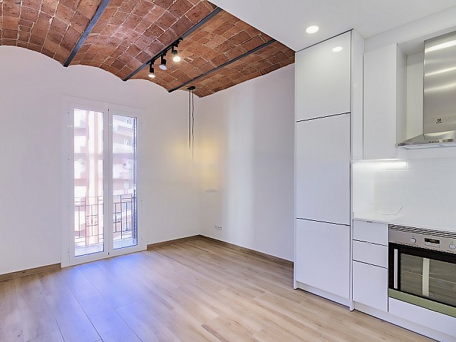 Prachtig gloednieuw gerenoveerd appartement te koop in Poble Sec, Barcelona