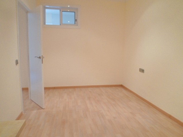 Refurbished apartment for rent in the Eixample Izquierdo, Barcelona.