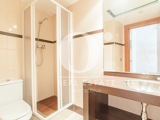 Badezimmer in Luxus-Wohnung zur Miete im Raval für Erasmus-Studenten in Barcelona
