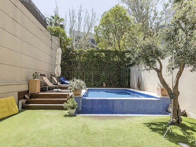 Duplex na Avenida Diagonal 261 com jardim e piscina privada em Barcelona