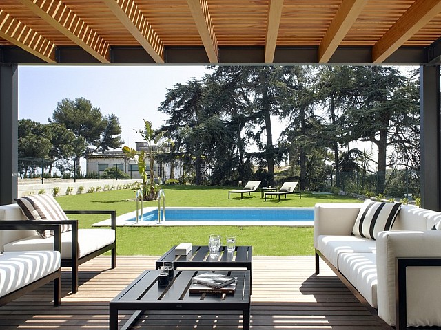 Magnificent new house for rent in Sant Vicenç de Montalt, Maresme