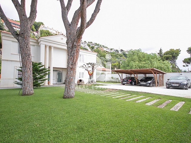 Spectaculaire maison de luxe en vente à Sitges