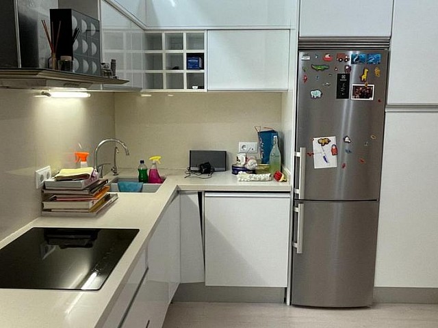 Ref. 114706 - Piso Reformado y Amueblado en el Corazón de la Barceloneta –.