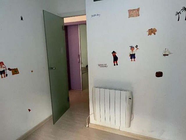 Ref. 114706 - Piso Reformado y Amueblado en el Corazón de la Barceloneta –.